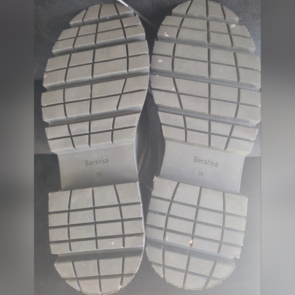 Bershka  Black Lace-Up Moto Boots - Picture 12 of 14